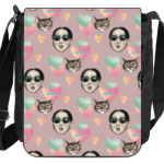 девушка и кошка