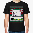 Классическая футболка Две женщины орут на озадаченного кота за столом