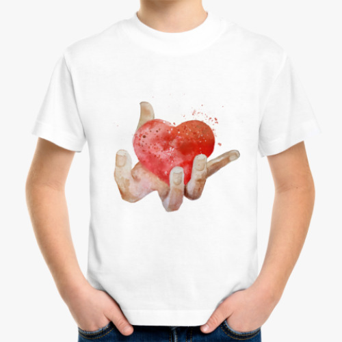 Детская футболка Сердце в руке, heart in hand