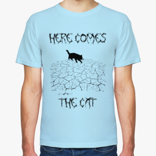 Футболка Here Comes The Cat
