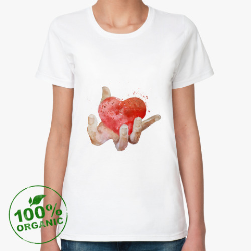Женская футболка из органик-хлопка Сердце в руке, heart in hand