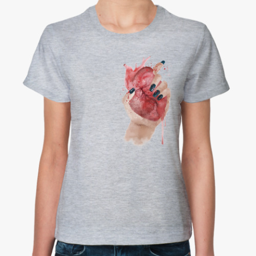Женская футболка Сердце в руке