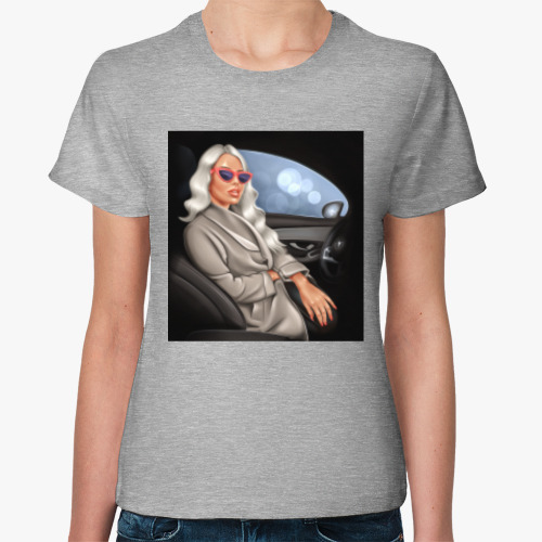 Женская футболка Арт «девушка в машине»